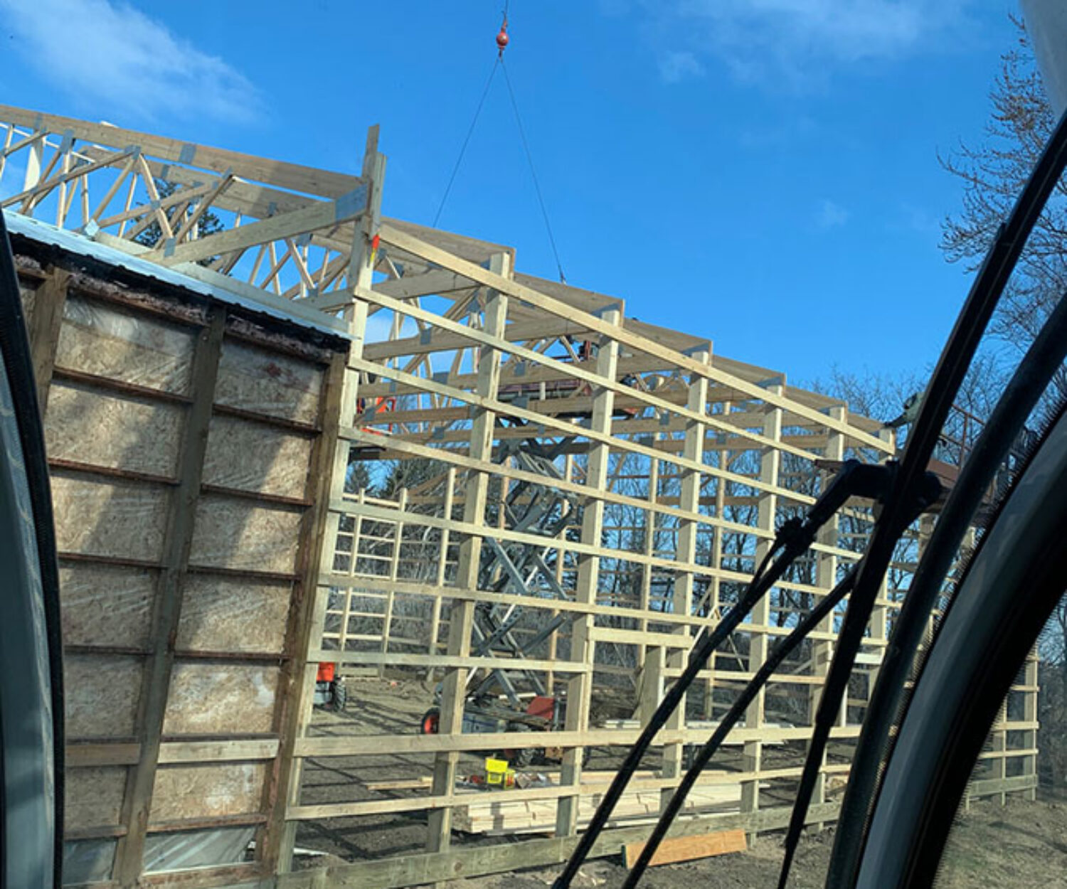 Pole Barn Truss Setting Minnesota